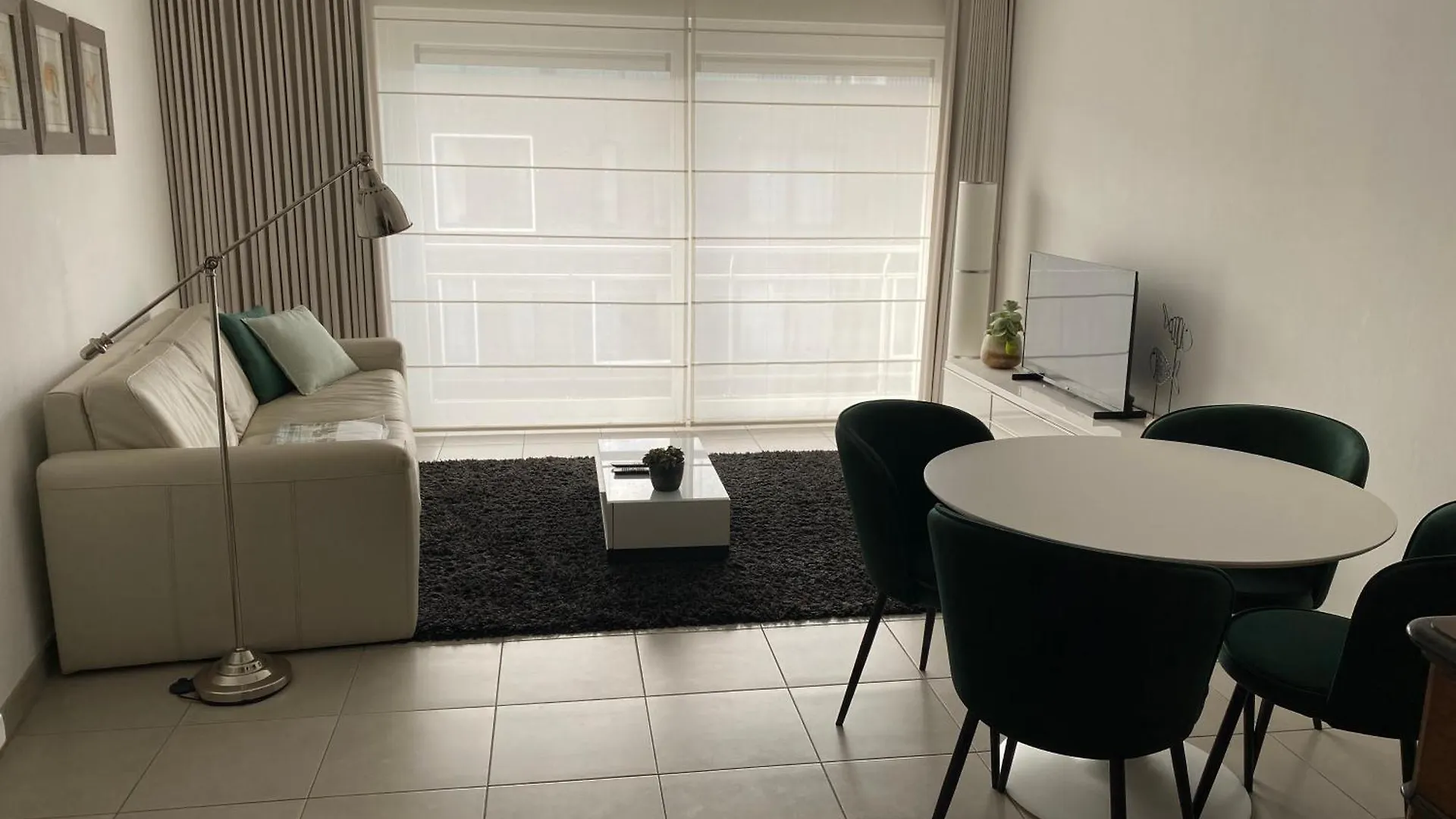 Apartment Gezellig Modern Appartement Met Optie Garagebox En In De Buurt Van Strand, Winkels En Restaurants Ostend